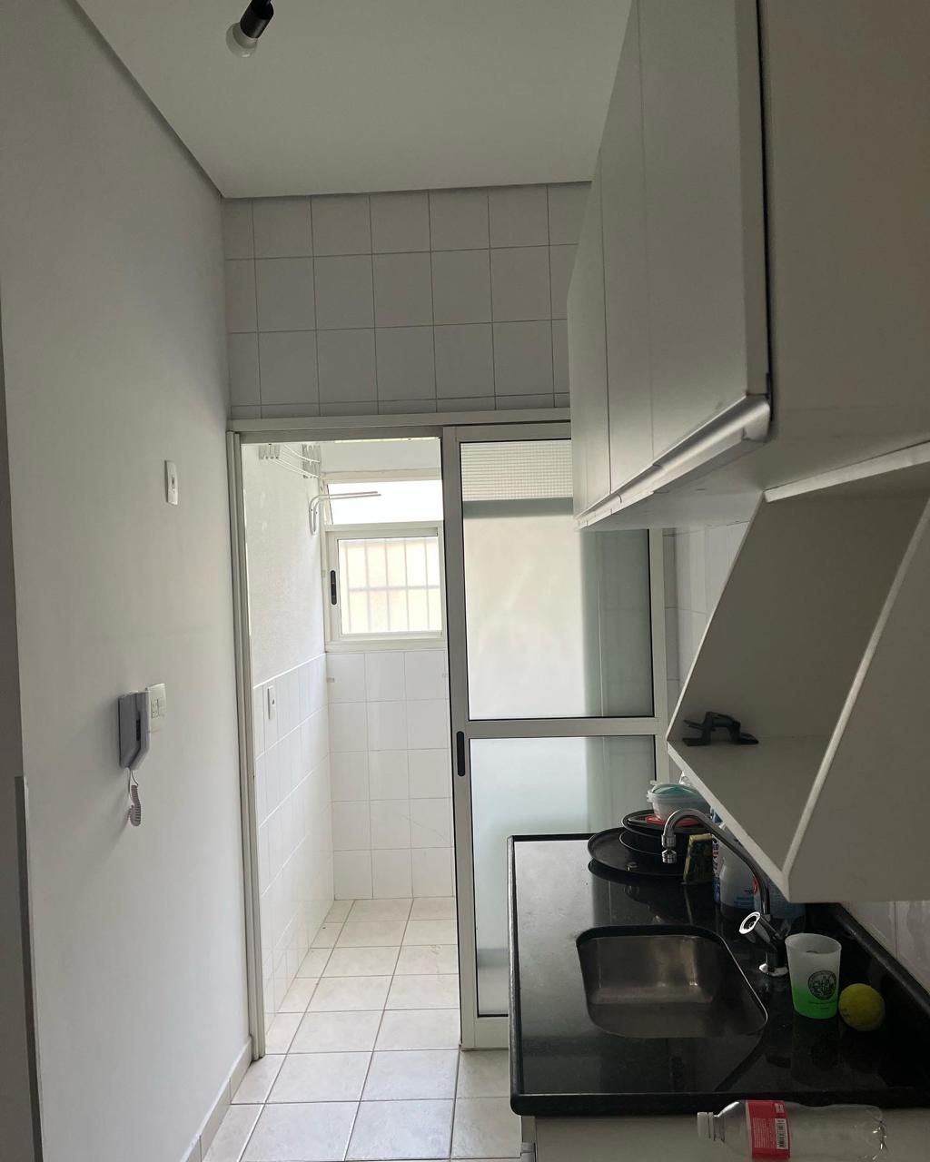 Pinheiros - Apartamento 02 Dorm - 1 Vaga, Oportunidade!